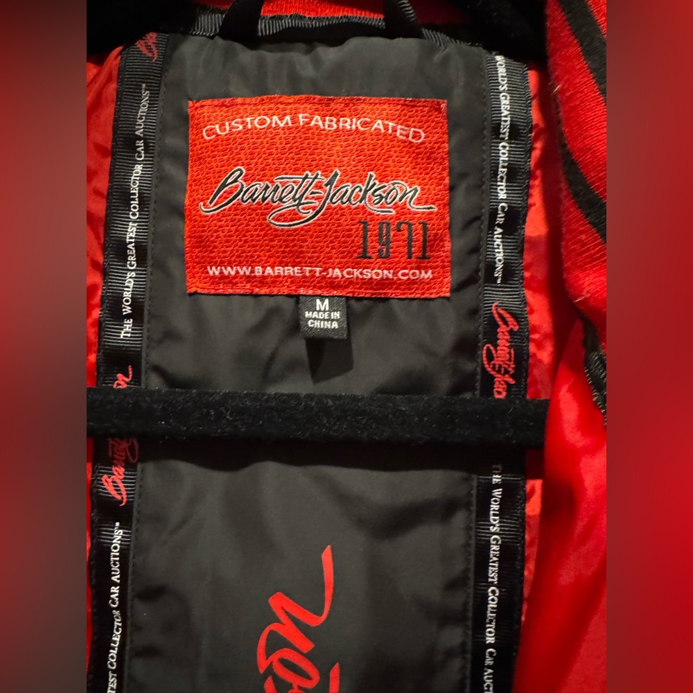 Barrett Jackson Official Black & Red Quilted Vest - Women's collector car & moto - Picture 4 of 7